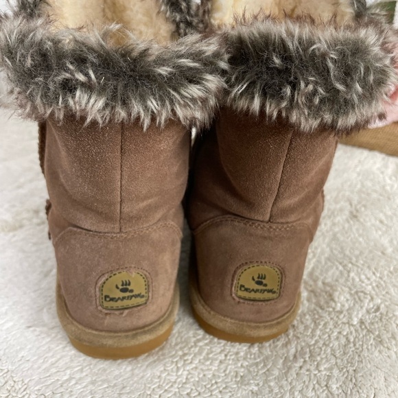 Bearpaw boots size 9 - Picture 4 of 7